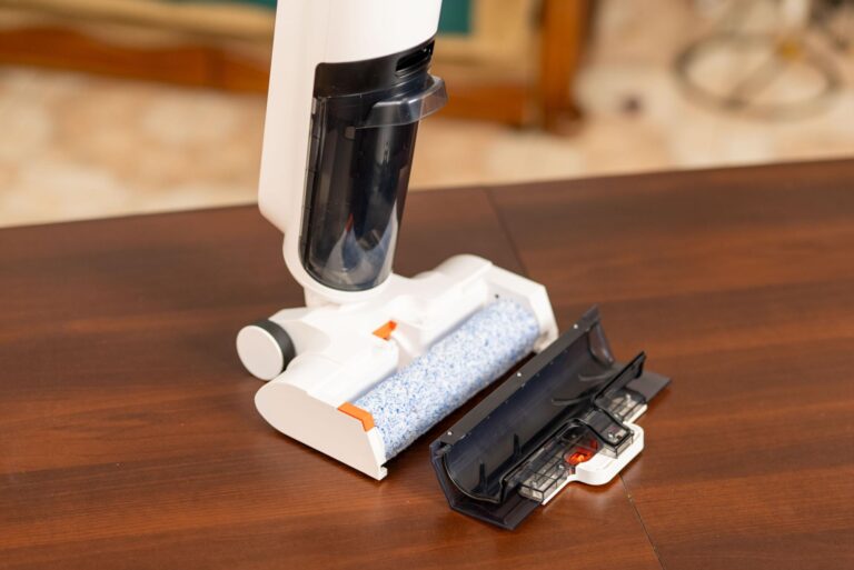 Recenzja ILIFE W90: Niedrogie urządzenie 3 w 1 do odkurzania, mycia i mopowania (opinie, recenzja)